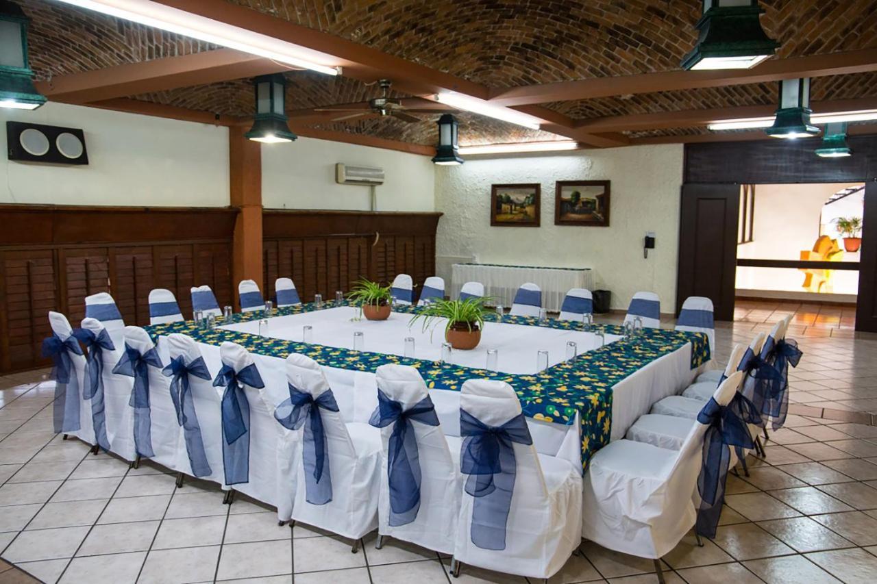 מורליה Hotel & Suites Villa Del Sol מראה חיצוני תמונה