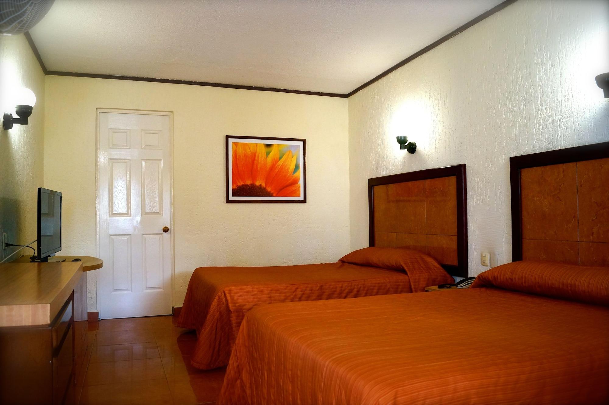 מורליה Hotel & Suites Villa Del Sol מראה חיצוני תמונה