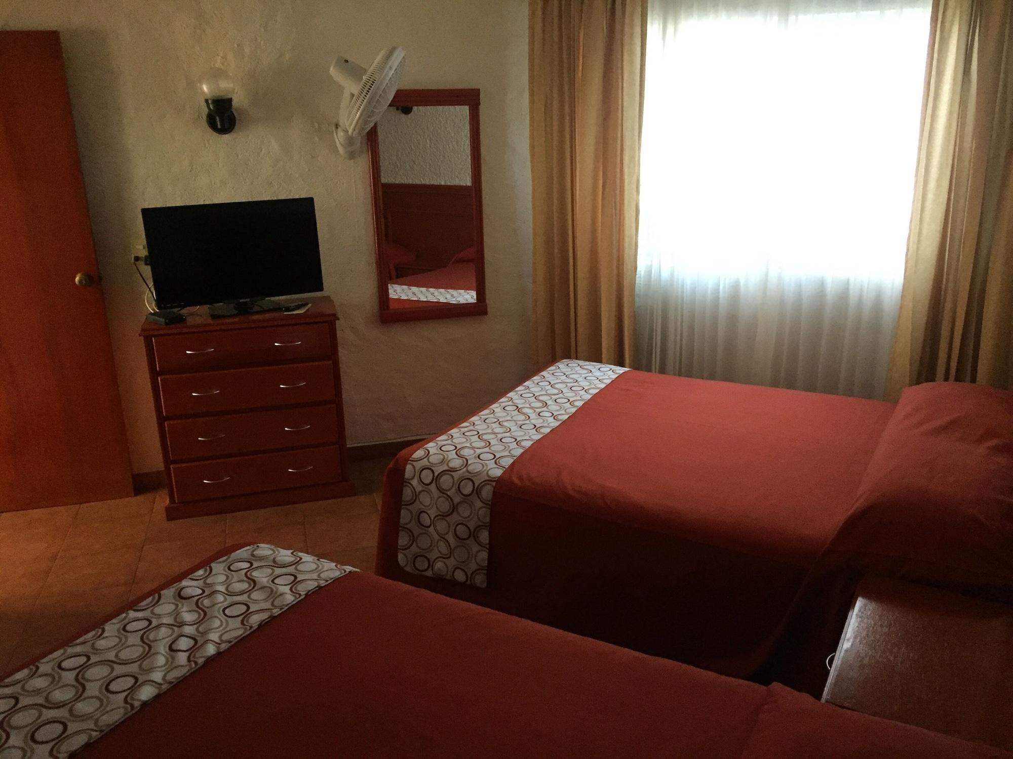 מורליה Hotel & Suites Villa Del Sol מראה חיצוני תמונה