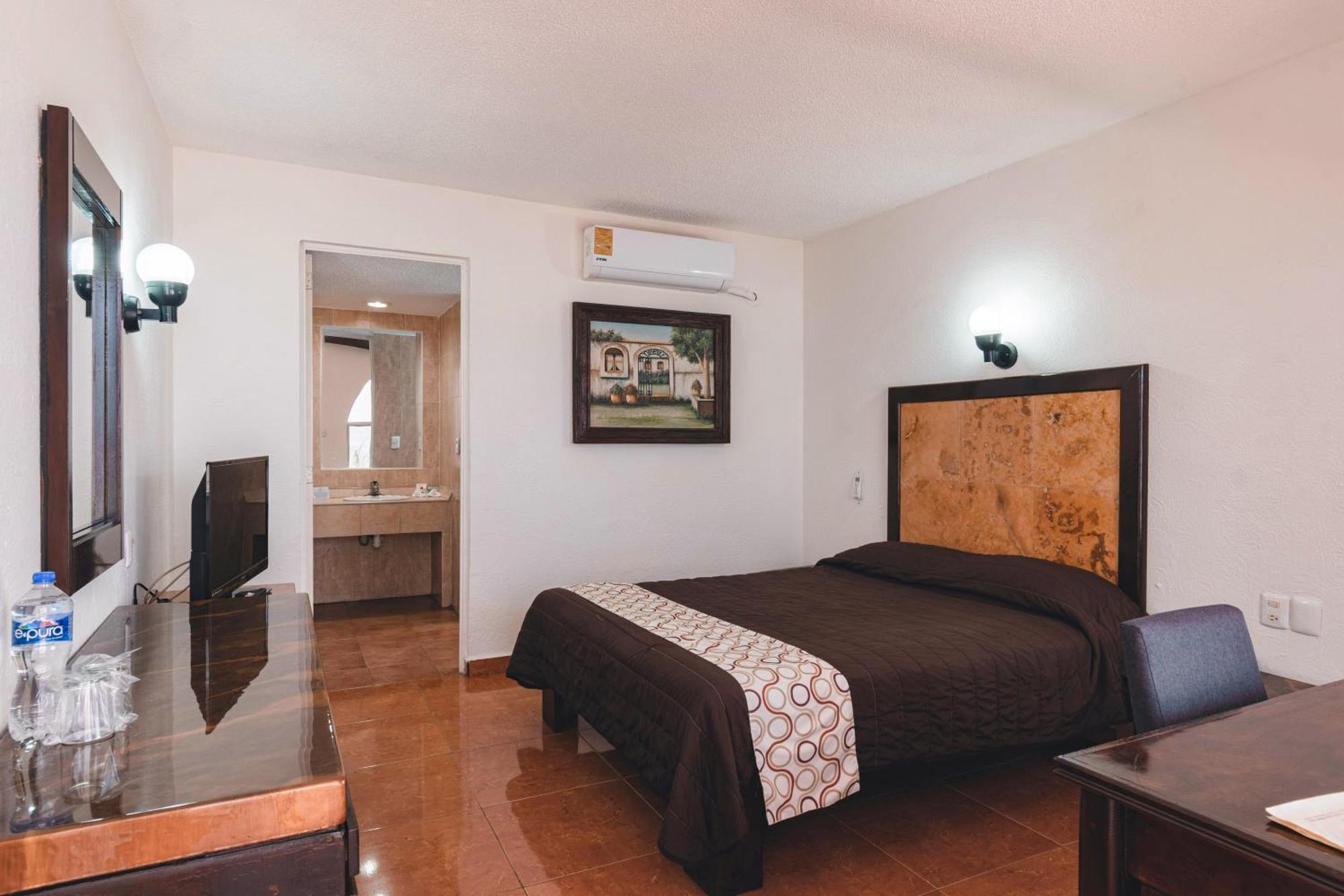 מורליה Hotel & Suites Villa Del Sol מראה חיצוני תמונה