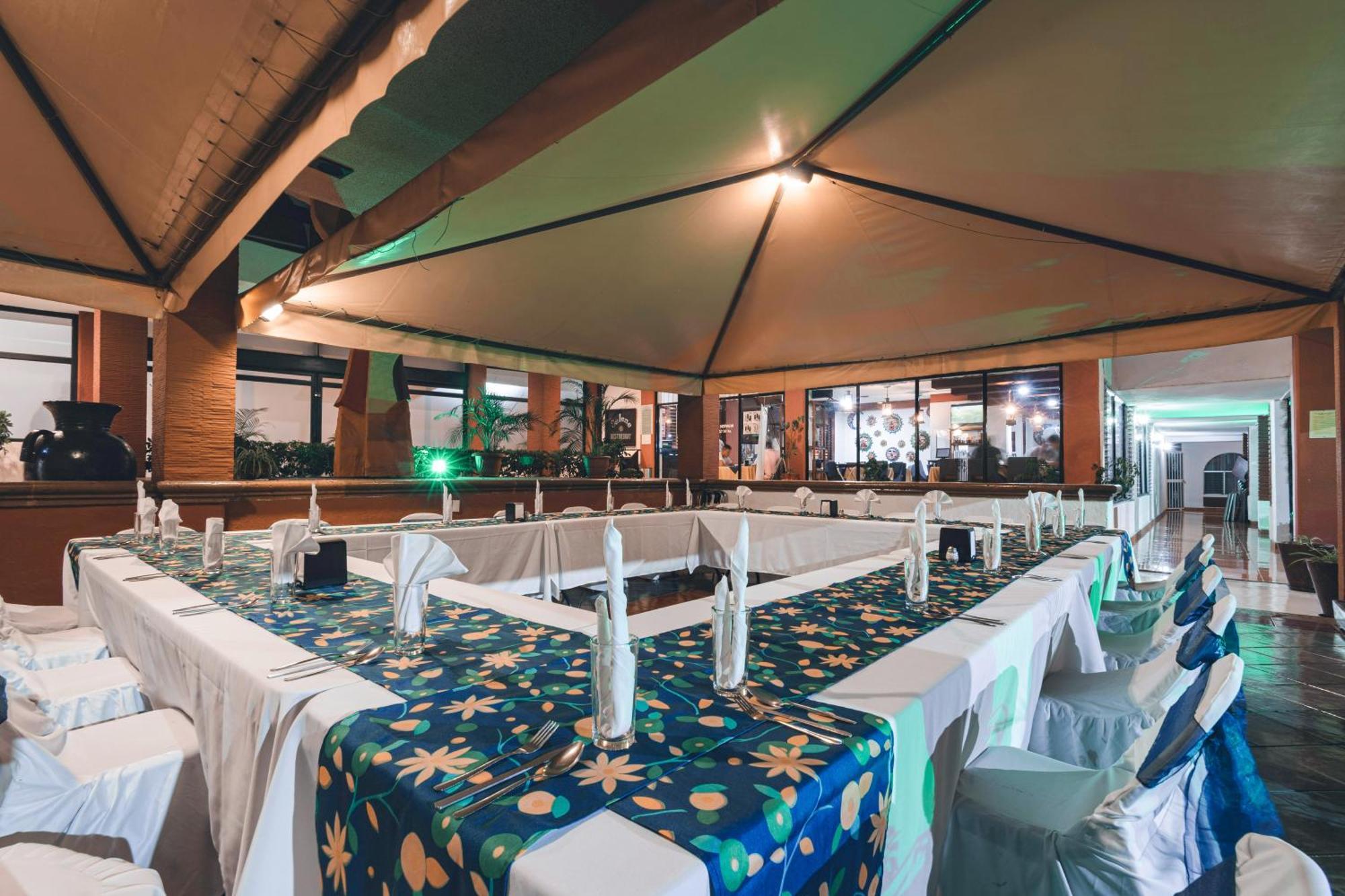 מורליה Hotel & Suites Villa Del Sol מראה חיצוני תמונה