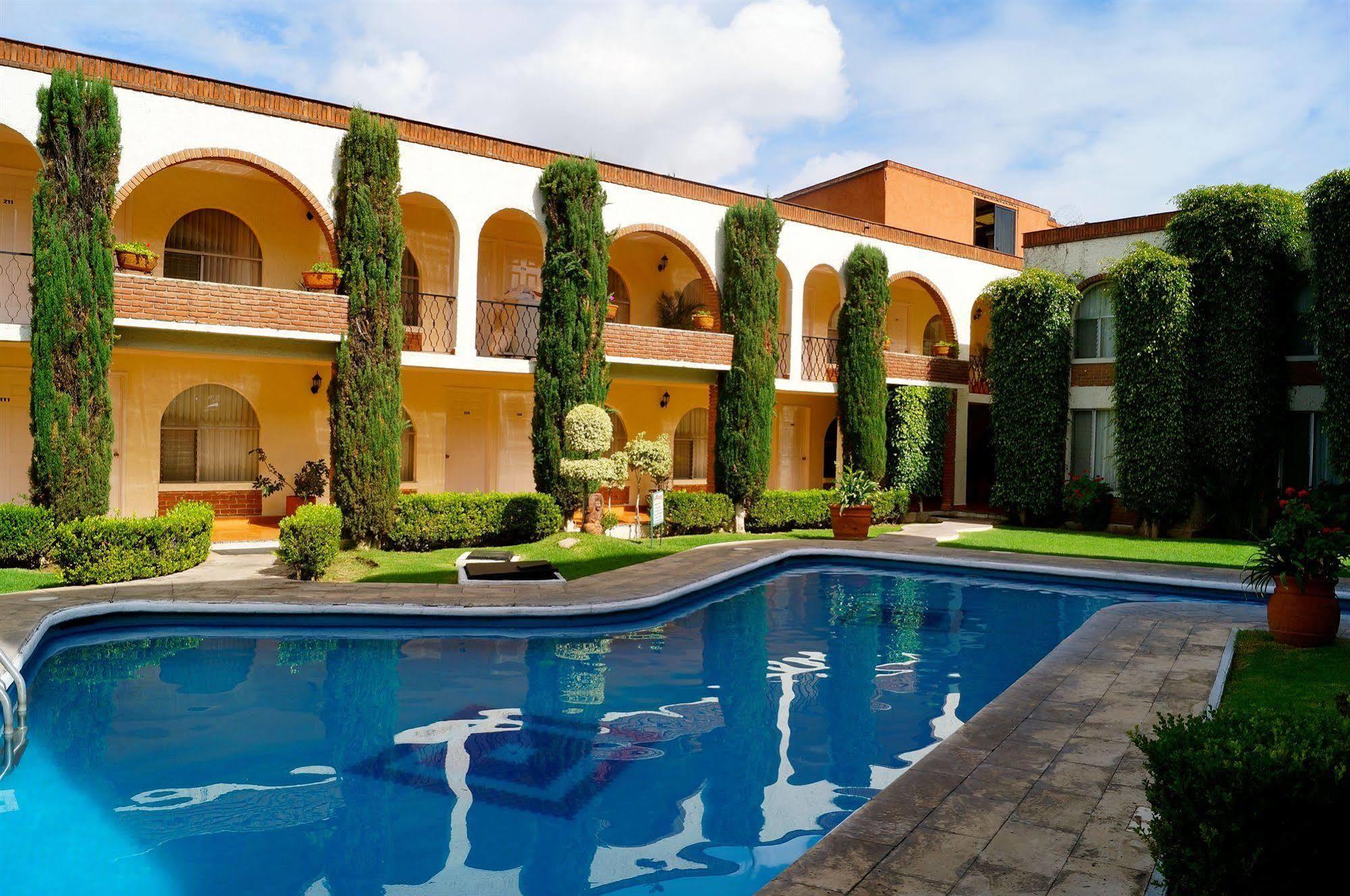 מורליה Hotel & Suites Villa Del Sol מראה חיצוני תמונה